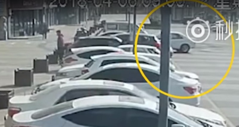 Man in China Thought His Car Was Stolen, Turns Out the Wind Blew it Away
