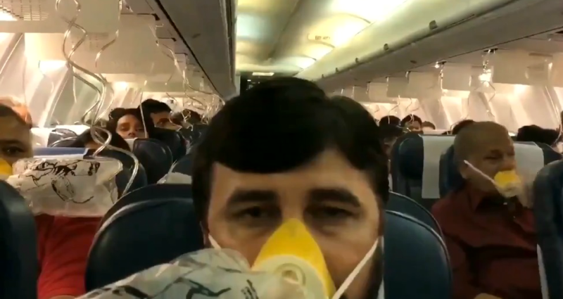 Plane Passengers in India Bleed From the Ears, Nose After Crew Forgets About Cabin Pressure