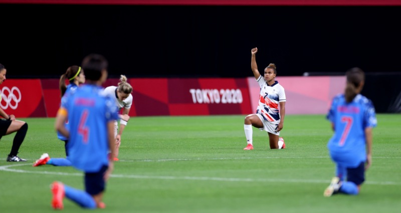 Japan, Great Britain’s women’s soccer teams take the knee to protest racism and discrimination