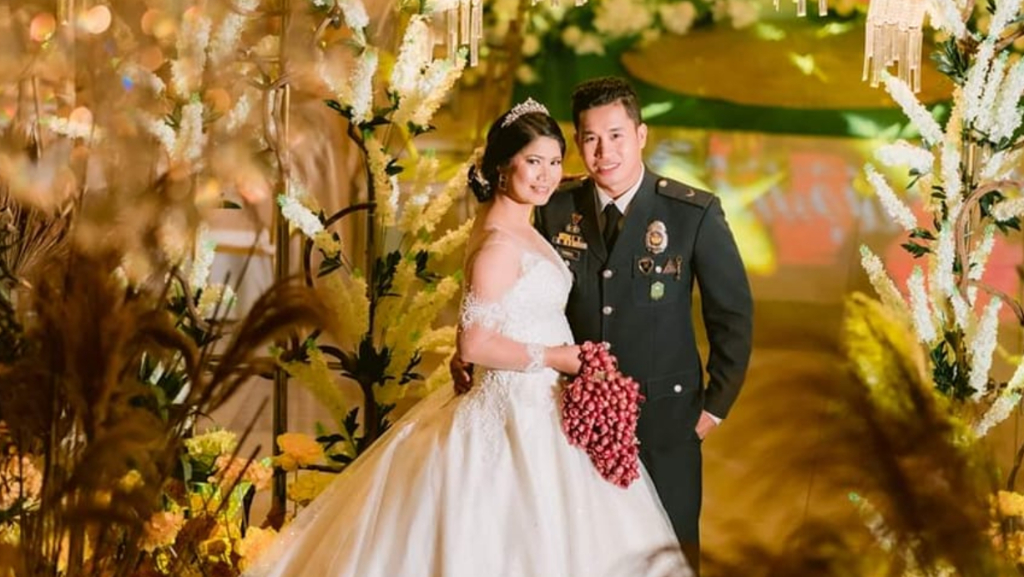 filipino bride onion bouquet