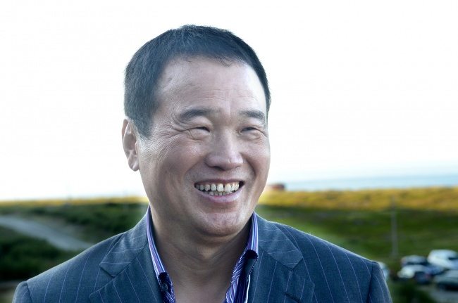 This Chinese Billionaire Does Some Crazy Stuff Just to Stay Creative