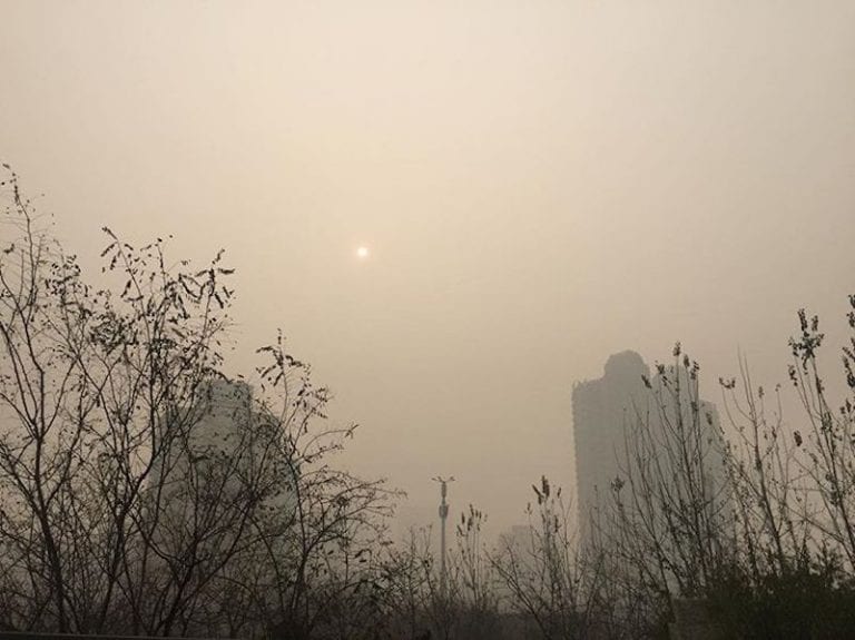 Beijing’s Smog is So Bad, People No Longer Need Instagram Filters on Photos