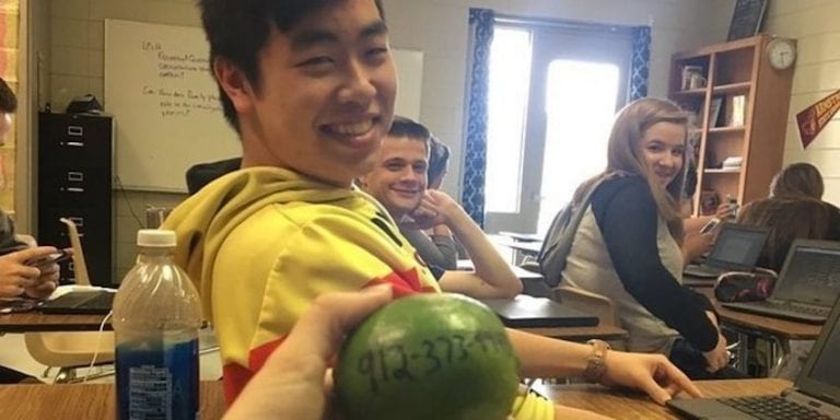Teen Uses a ‘Pick-Up Lime’ to Score a Date, Still Gets Friend-Zoned
