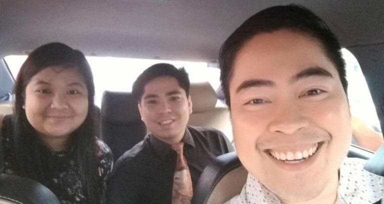 Filipino Taxi Driver Gives Free Rides To Stranded Commuters After Uber’s Suspension
