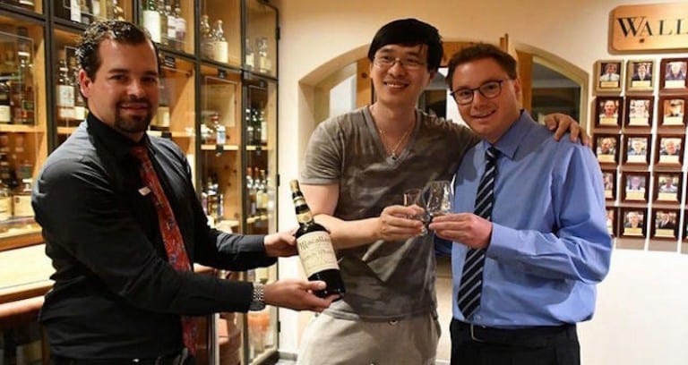 Chinese Tourist Tricked Into Buying Fake $10,000 Whiskey Shot in Switzerland