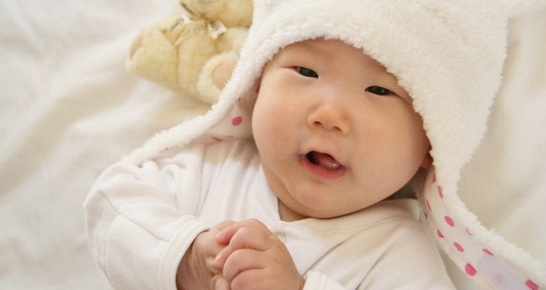 China May Start Paying Couples to Have Children