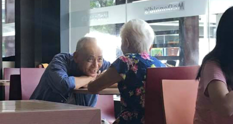 Elderly Man Looking at His ‘Date’ in McDonald’s Sparks Hope That Love Exists