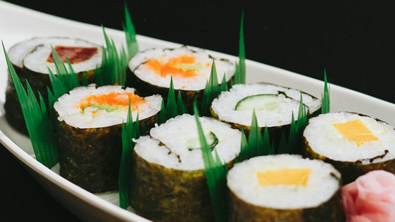 Why Take-Out Sushi Has ‘Grass’ in Between Pieces