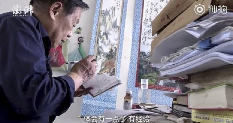 84-Year-Old Grandpa Makes Last Attempt to Pass China’s Insane University Entrance Exam