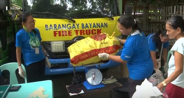 Villagers Now Swap Plastic Garbage for Rice in the Philippines
