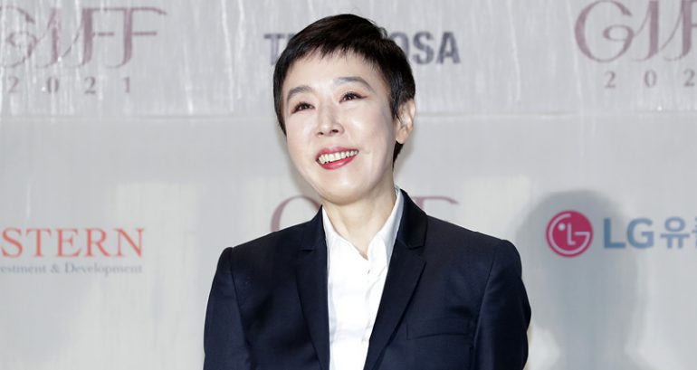 Veteran actor Kang Soo-youn, Korea’s ‘first world star,’ dies at 55