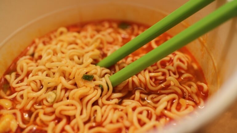 31% of children admitted to burn center suffered from instant ramen burns: study