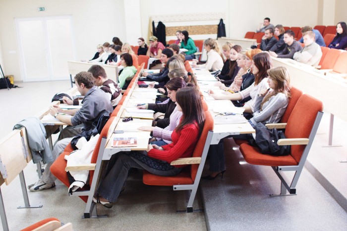 Class_in_IBS_(Vilnius_University)