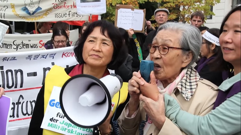 Kim Bok-Dong, a vocal “comfort woman” who gained international fame for her human rights activism and for raising awareness on sex slavery issues, dies at the age of 92.