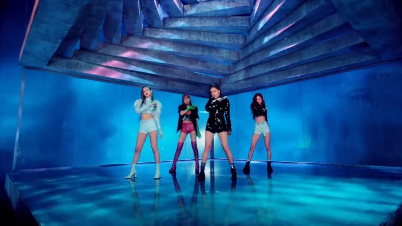 BLACKPINK Makes History as First K-Pop Group to Hit 1 BILLION Views on ...