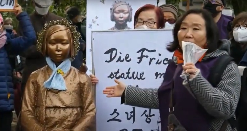 comfort women statue